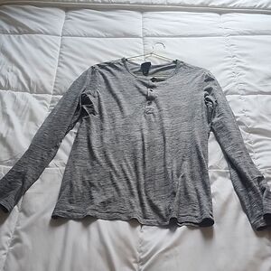 H&M grey long sleeve tee